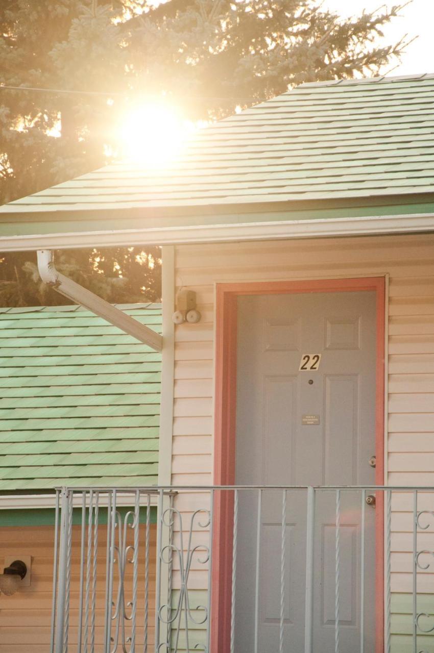 Sunset Motel Крестон Экстерьер фото